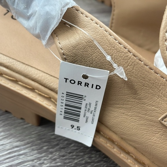 NWT. Torrid 9.5WW Sling Back Lug Loafers. - Picture 5 of 16